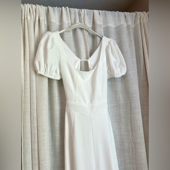 Lulus White Jumpsuit NWT - Picture 10 of 14